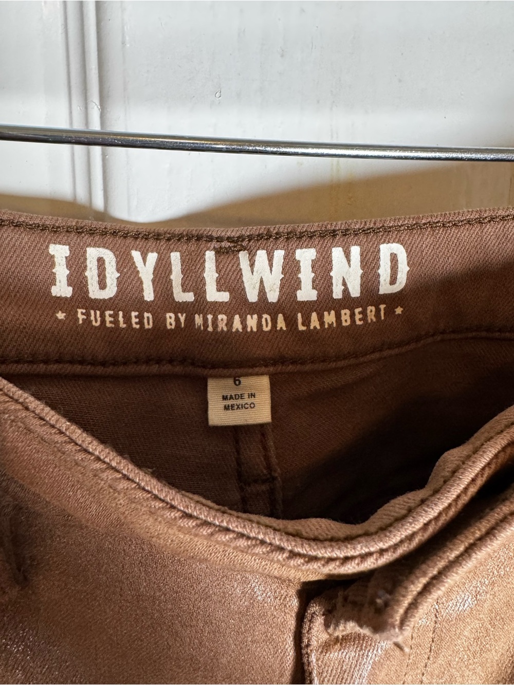 Idyllwind Miranda Lambert Cognac Brown Coated Flare Jeans High Rise Size 6 - Picture 7 of 7